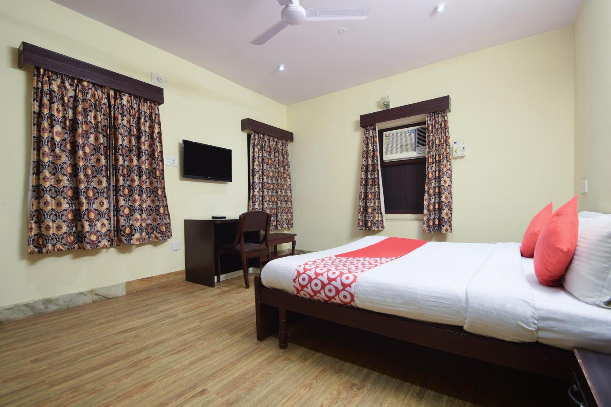 OYO 2228 Hotel Royal Icon Udaipur Exterior foto