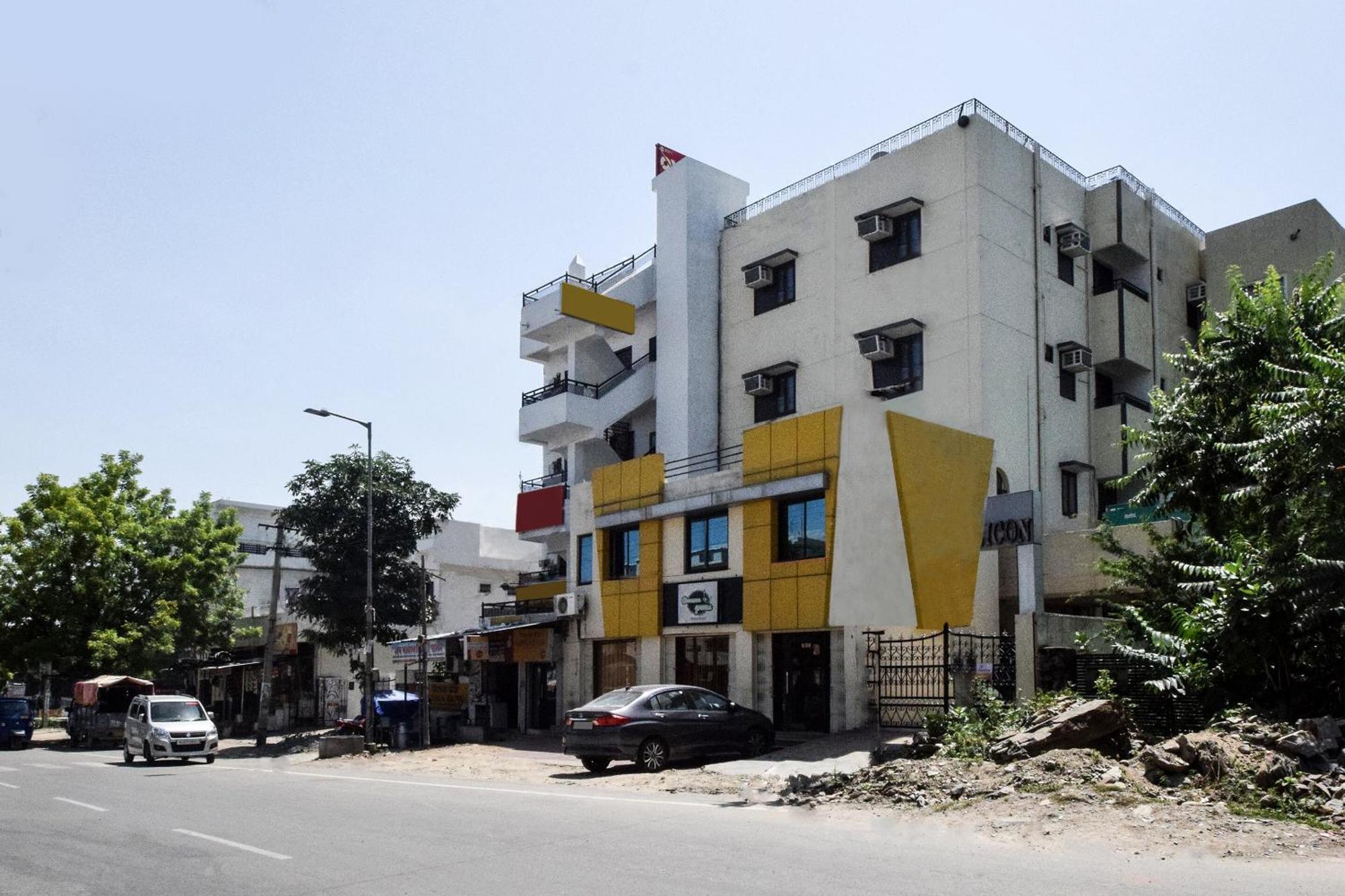 OYO 2228 Hotel Royal Icon Udaipur Exterior foto