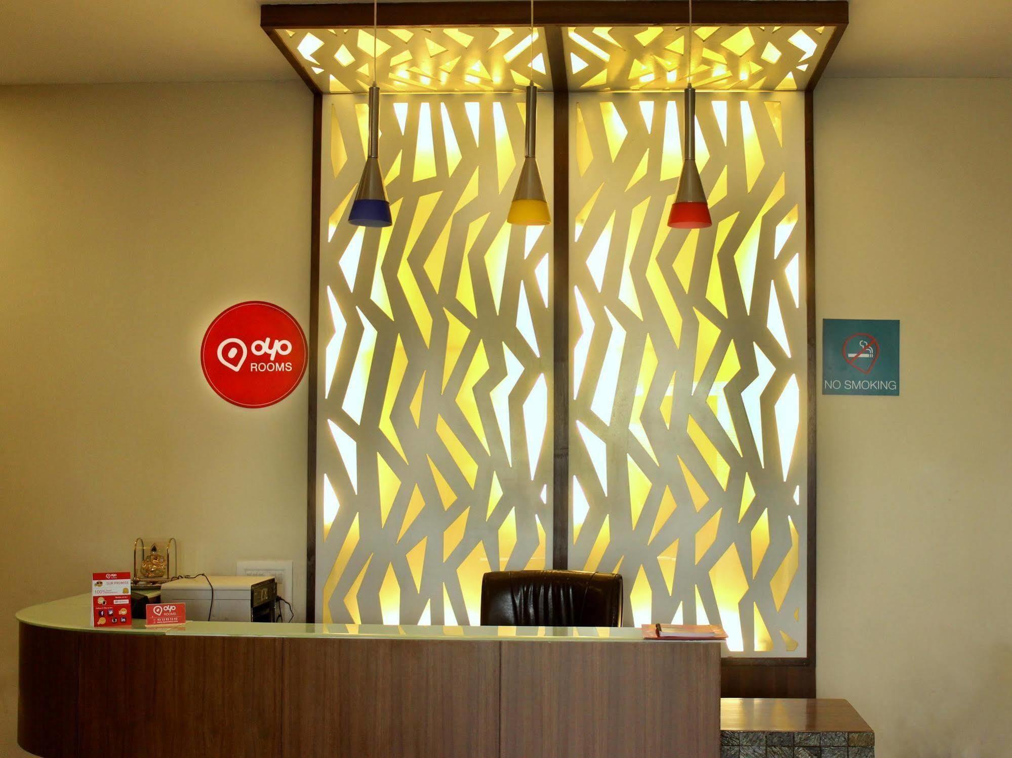 OYO 2228 Hotel Royal Icon Udaipur Exterior foto